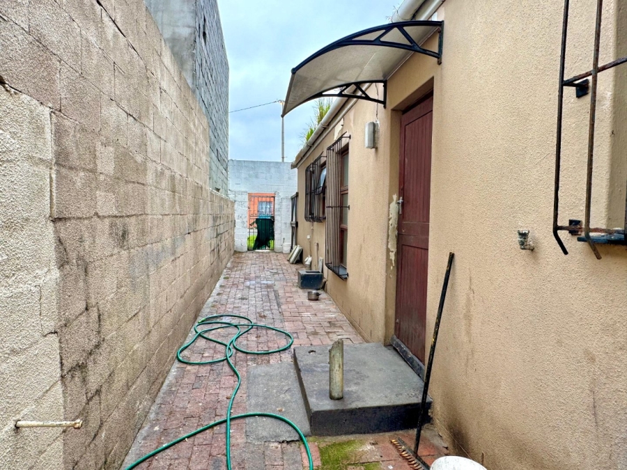 3 Bedroom Property for Sale in Beacon Valley Western Cape